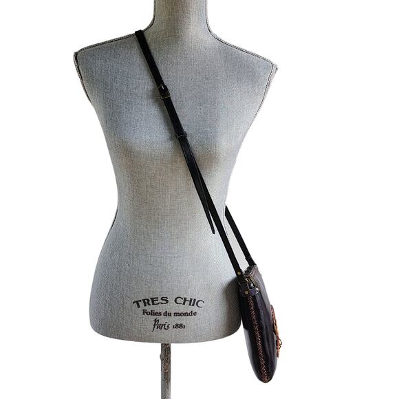 Day of the Dead Black Leather Skull Crossbody Bag Gold Studs Festival Goth NEW - Picture 6 of 11